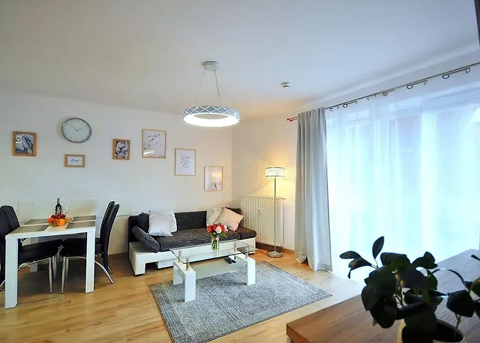 Michelle Apartment Polanki Park